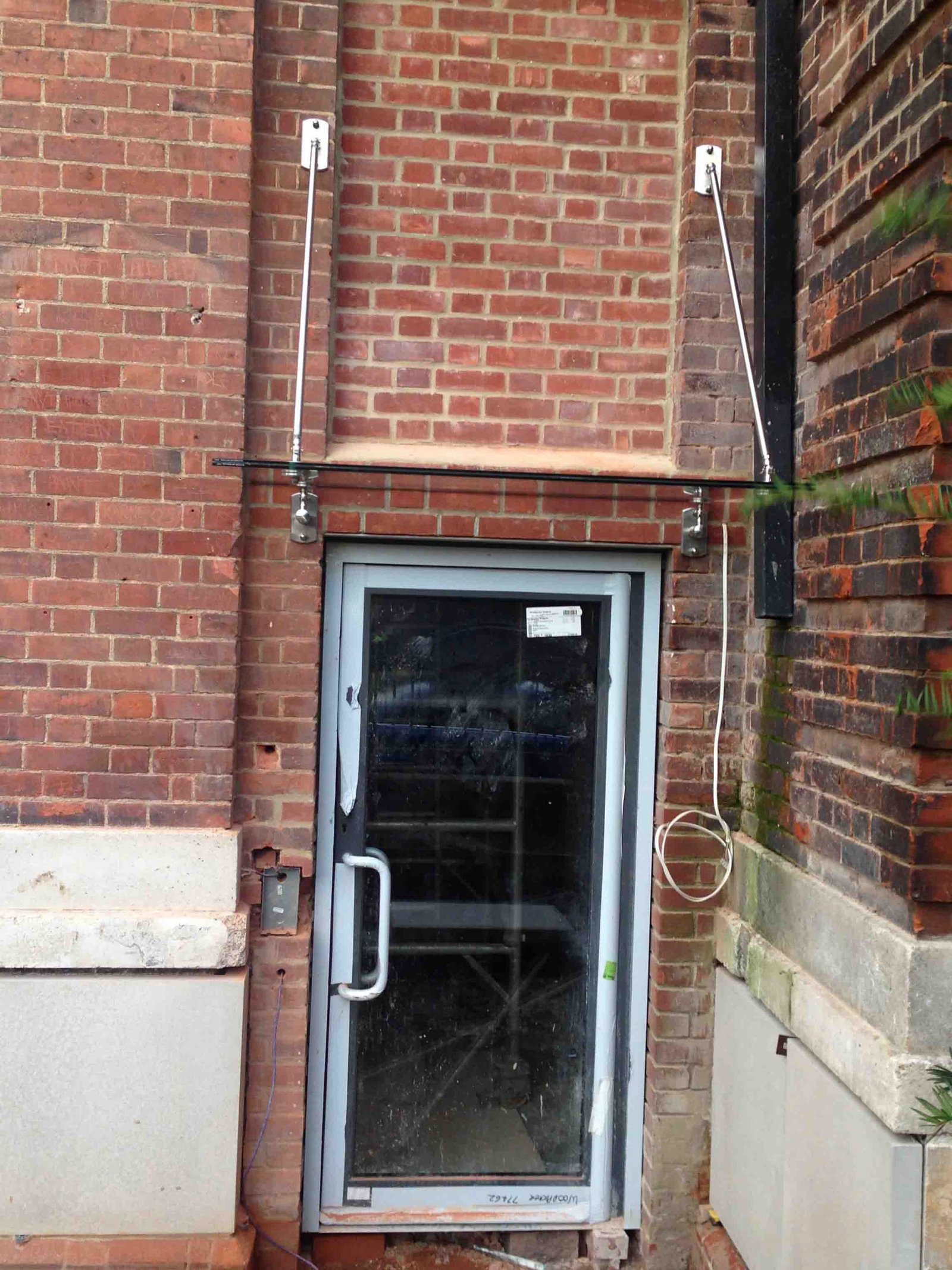 Small canopy within restricted space