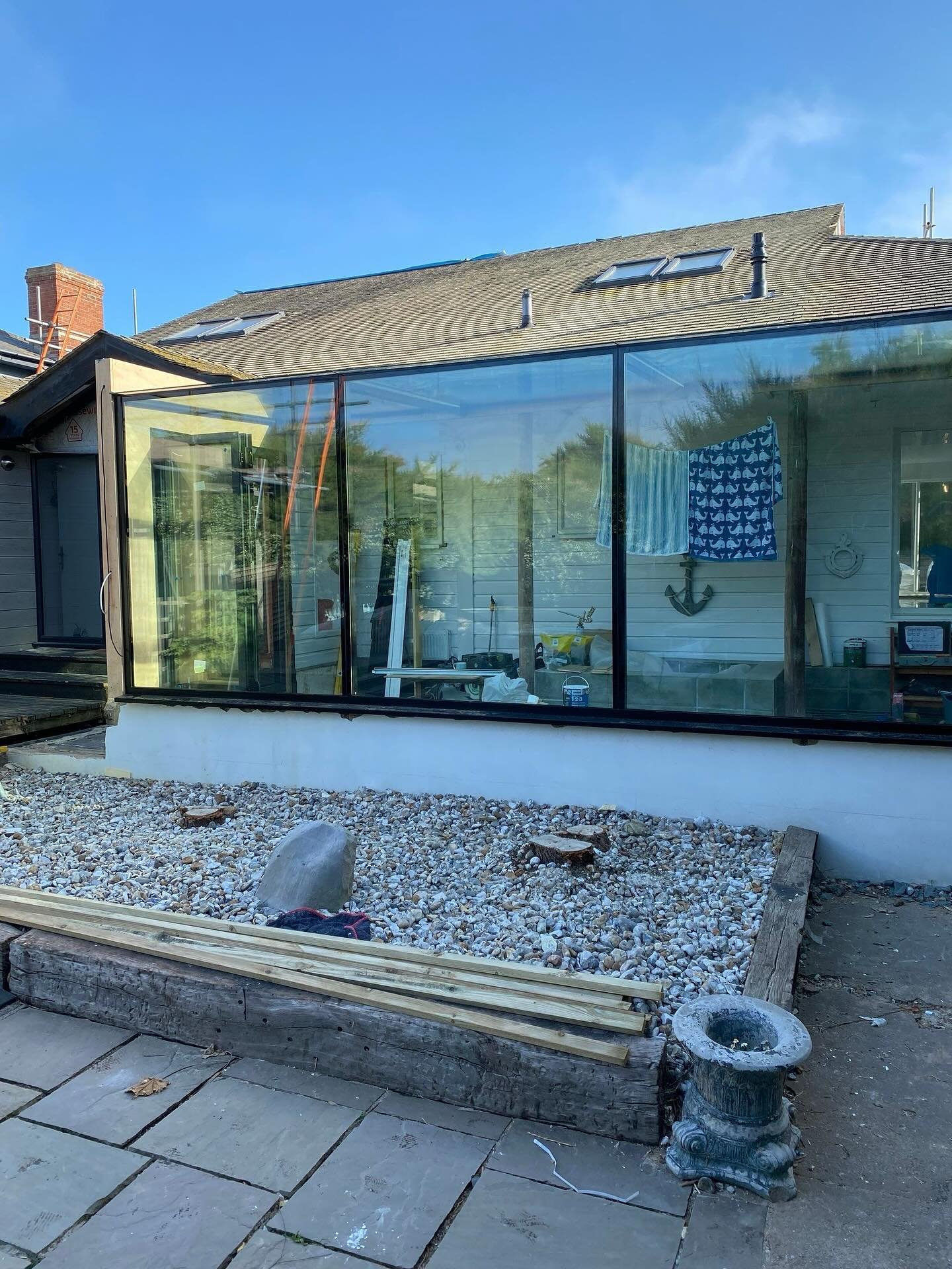Glass room or conservatory – what’s the difference? If you’re planning a high-end project and thinking about adding a glazed outdoor space, it’s important to understand how a bespoke glass room differs from a traditional conservatory. Glass rooms are modern, frameless or slim-framed structures designed to complement contemporary designs. They offer superior thermal performance, unobstructed views, and true architectural integration.
Conservatories, on the other hand, tend to follow more traditional styles, often using uPVC or timber frames and offering less flexibility in both design and energy performance.At Precision Glass Ltd, we specialise in designing glass rooms tailored to suit architect-led and developer-driven projects. Minimalist by design, high-end by nature.Looking for inspiration on your next project? We’re here to help turn your vision into a stunning space.#glassarchitecture #glassroom #conservatorydesign #modernhomeextension #framelessglass #structuralglazing #luxuryinteriors #outdoorliving #architecturalglass #precisionglass #ukhomes #bespokeinteriors #highendhomes #gardenroom #constructiondesign #ukarchitecture #interiordesignuk #homeextensionideas #luxuryhomesuk #propertydesign #instahomeinspo