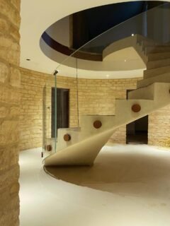 A recent project took us to a house featured on Channel 4’s Grand Designs, where we provided curved glass balustrades for a bespoke spiral staircase. The sweeping form of the staircase required precise curvature, minimal visual obstruction, and faultless alignment on site. A standout feature in a truly remarkable property.#CurvedGlass #GlassBalustrade #SpiralStaircase #ArchitecturalGlazing #GrandDesigns GlazingSpecialist HighEndHomes PrecisionGlass StructuralGlass LuxuryArchitecture BespokeStaircase FramelessGlass