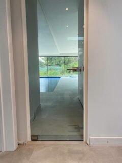 Frameless internal glass doors offer a minimalist alternative to traditional framed options, creating seamless transitions between rooms while allowing natural light to pass through. Ideal for contemporary or high-end residential interiors, they help open up spaces without compromising privacy. Each installation is tailored to suit the surrounding structure, ensuring a precise fit and discreet detailing.#framelessglass #glassdoors #interiorarchitecture #bespokeglass #luxuryinteriors glasstransitions minimalinteriors architecturaldesign precisionglass glasspartitions modernhomes customglazing
