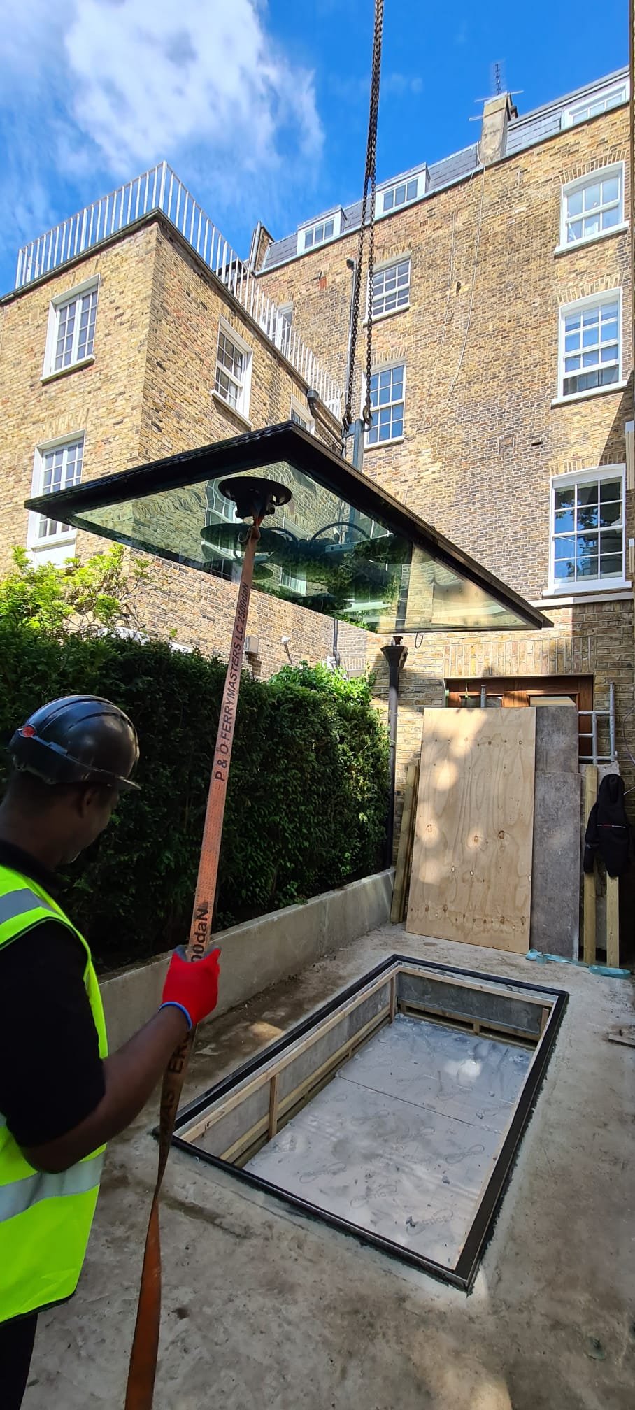 Oversize Walk-on Floor Panel